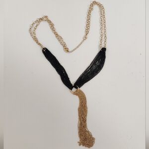 Elegant Dual-Tone Chain Tassel Necklace – Gold and Black Jewellery